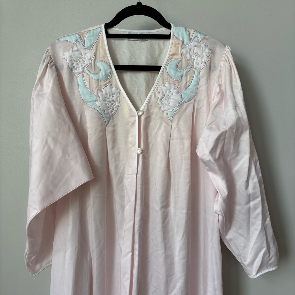 Natori Vintage Pink Nightgown‎ Size L